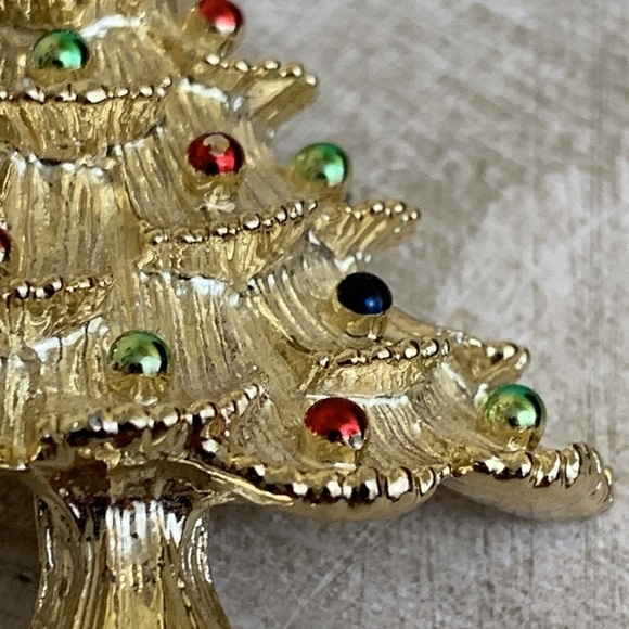 Gerry’s | Vintage Gold Tone Crystal Christmas Tree Brooch Pin - Picture 14 of 16